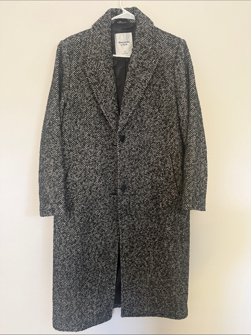 Abercrombie & Fitch Women’s Black & White Herringbone Coat